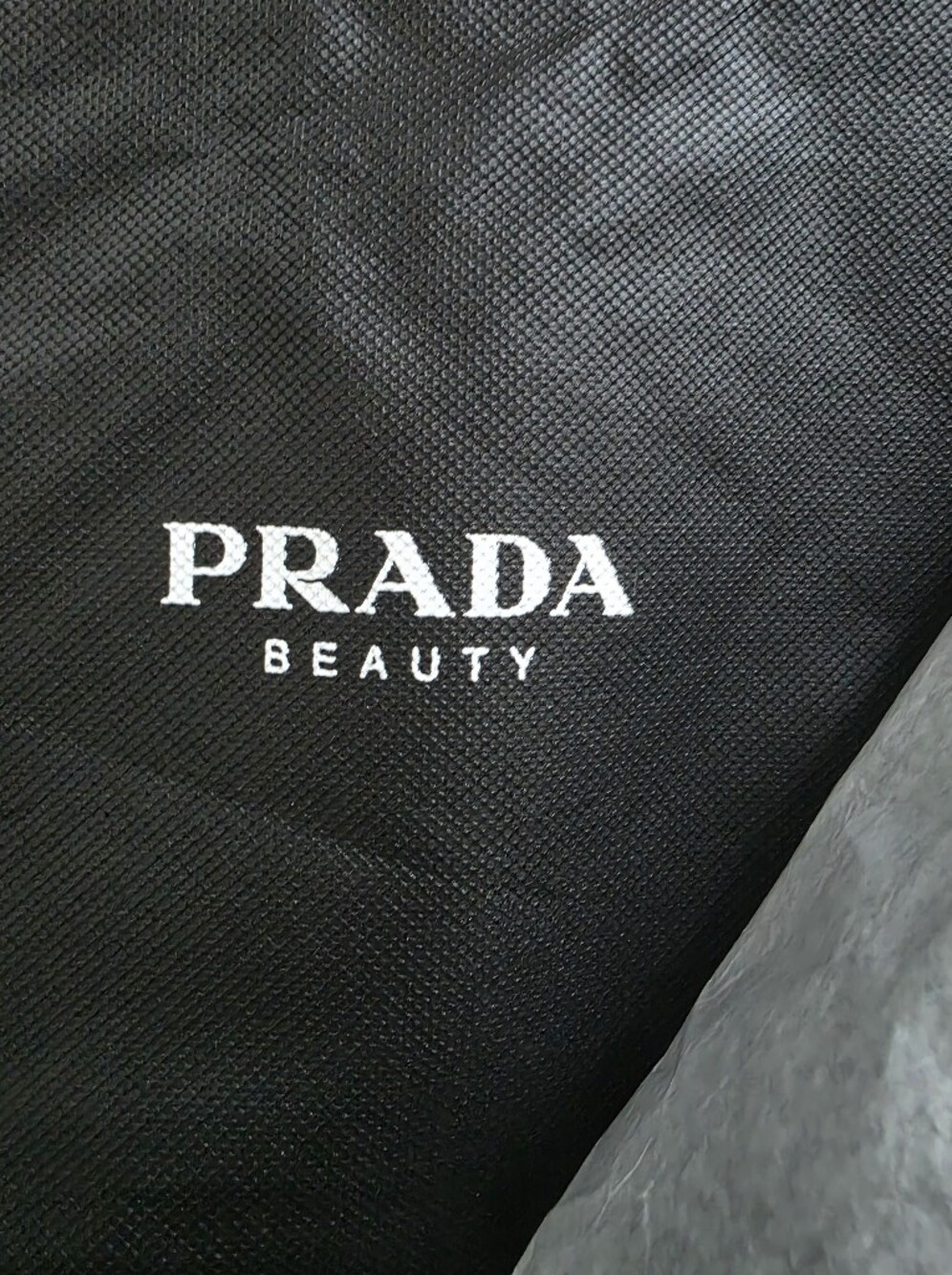 Prada Beauty Triangle Cosmetic Bag Pouch Pink Black BRAND NEW - Picture 3 of 6